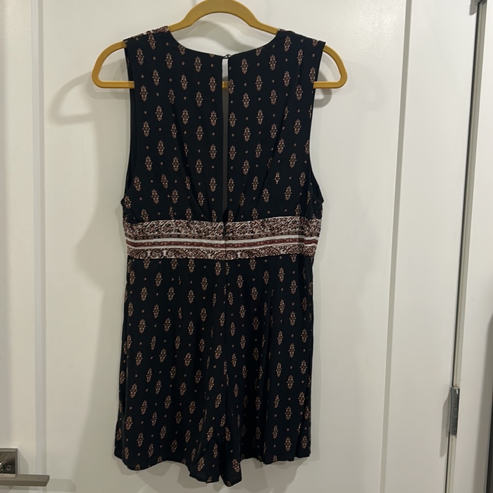 Ecote Patterned Romper - Picture 2 of 6